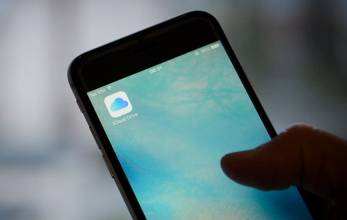 Apple Returns to UK Court Over Encryption Access Order