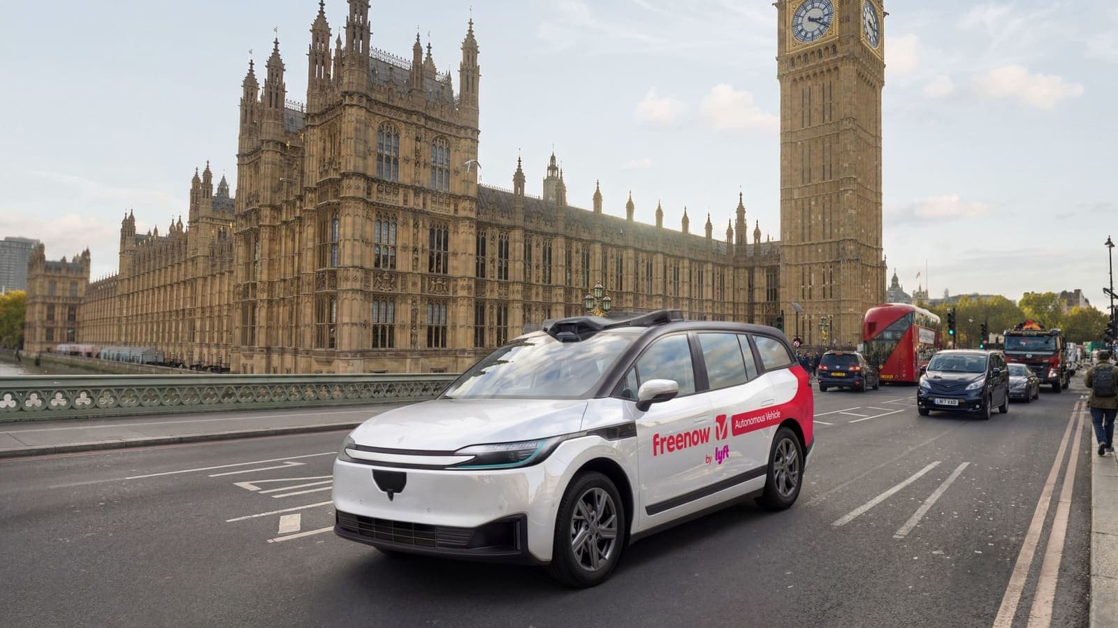 Baidu Brings RT6 Fleet to London as Lyft Bets on European Robotaxi Foothold