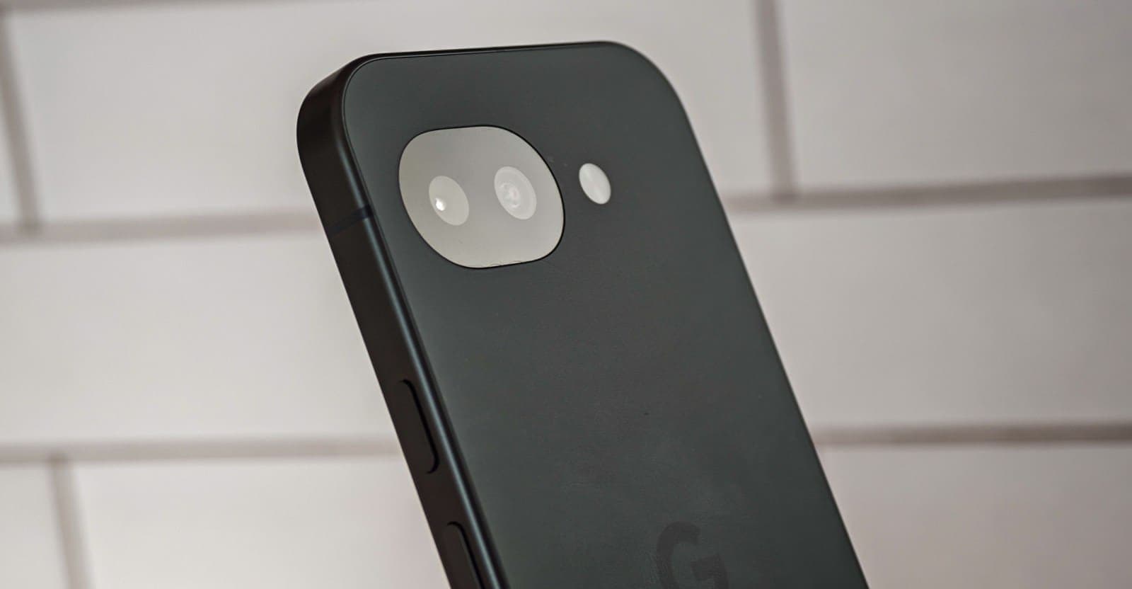 Google May Reverse Course on Budget Pixel Chipsets