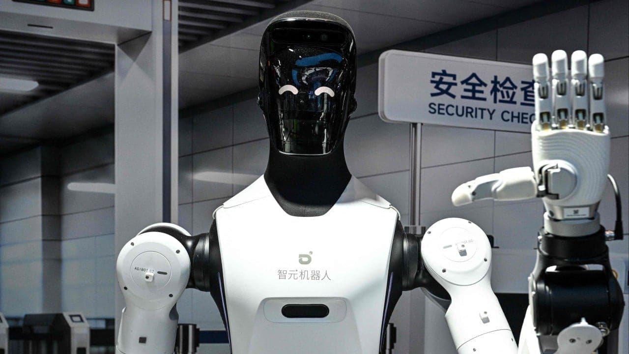 Pentagon Moves to Block Humanoid Robots From Chinese Suppliers