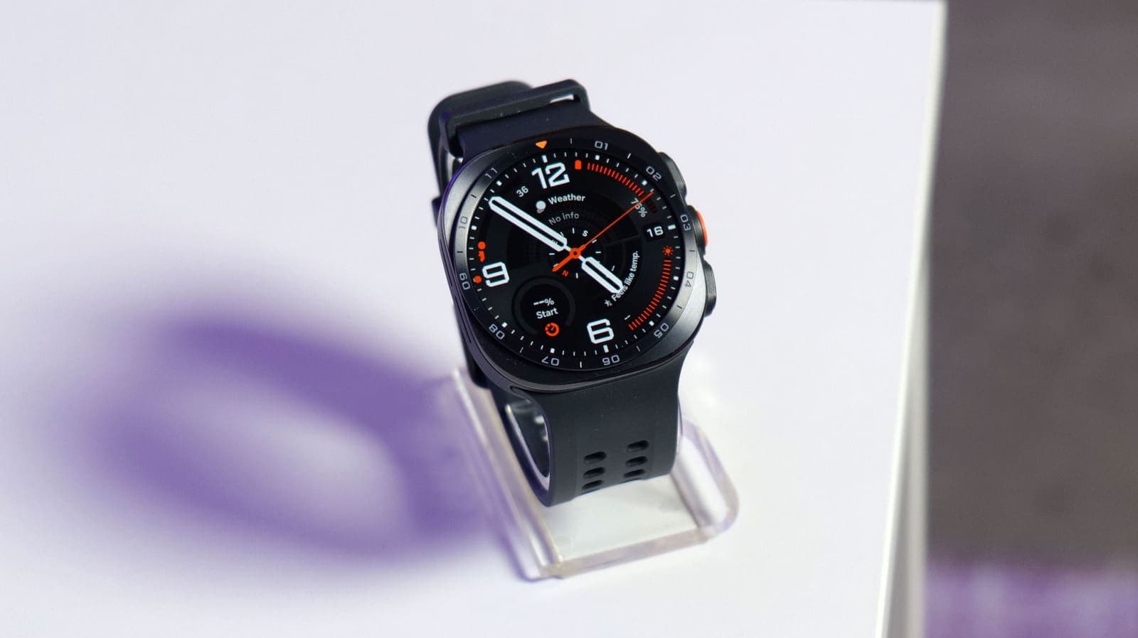 Samsung Shrinks the Galaxy Watch Ultra While Adding Dive Certification