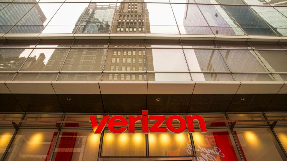 Verizon Converts Central Offices Into Edge AI Hubs While Building Billion-Dollar Fiber Networks
