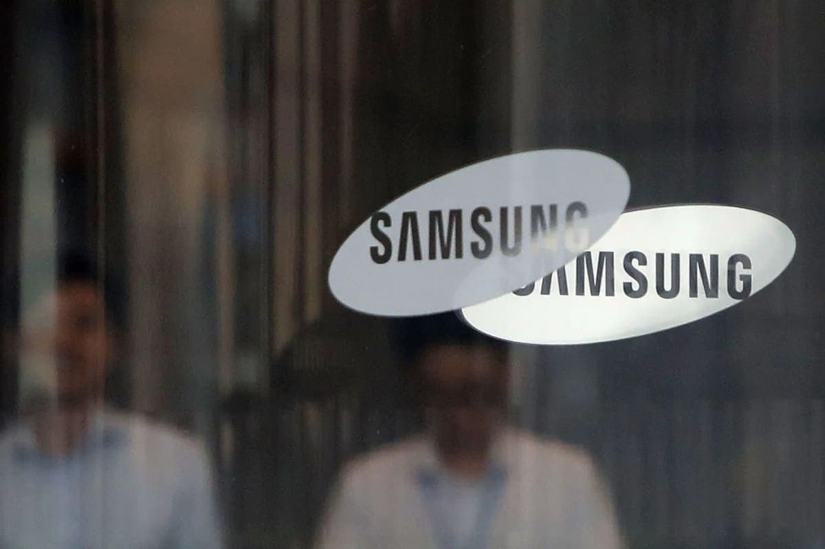 AI Labs Lock in Multi-Year Memory Contracts as Samsung Predicts Shortage Through 2028