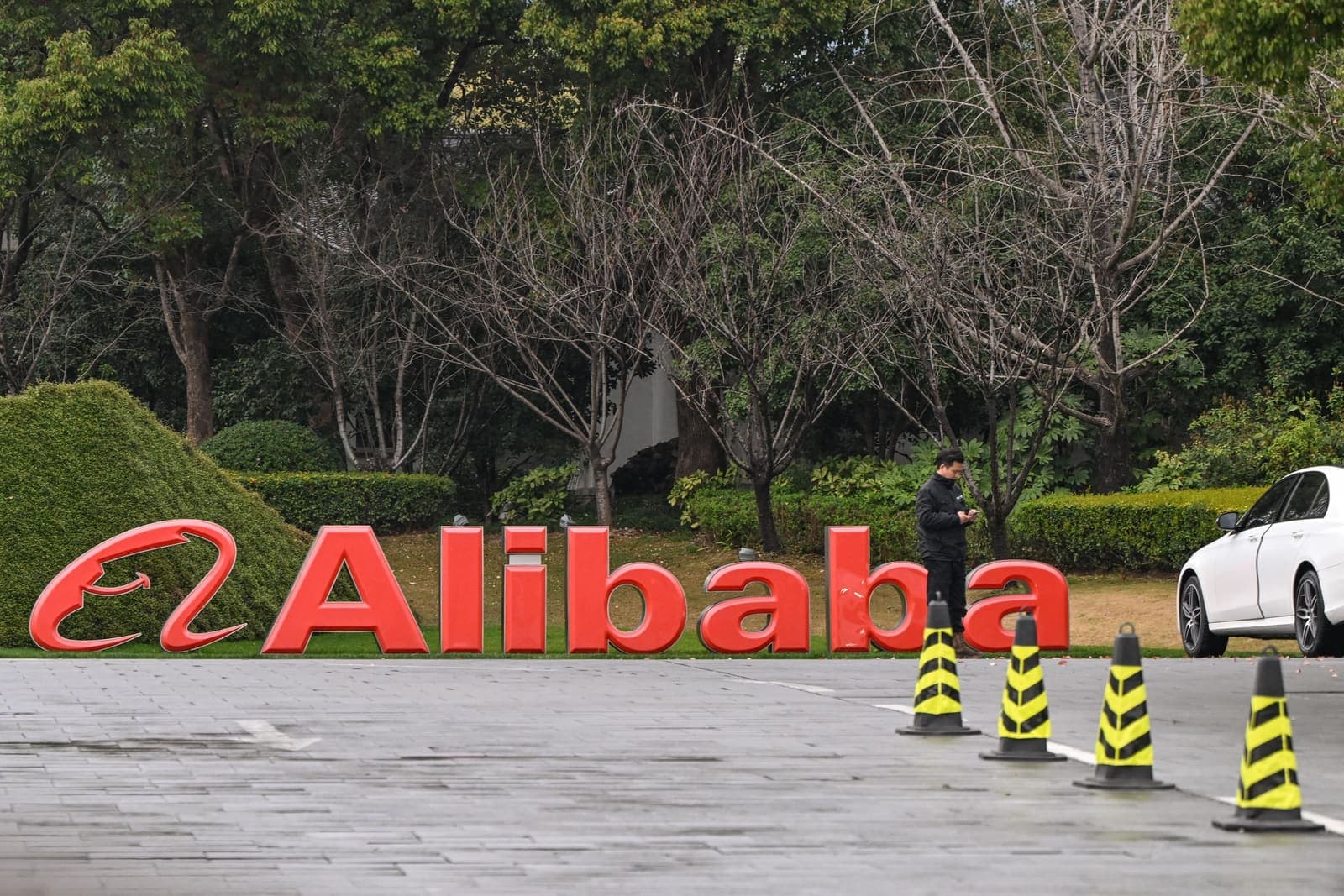 Alibaba's Qwen3.8-Max Joins the Race Against US Frontier Models
