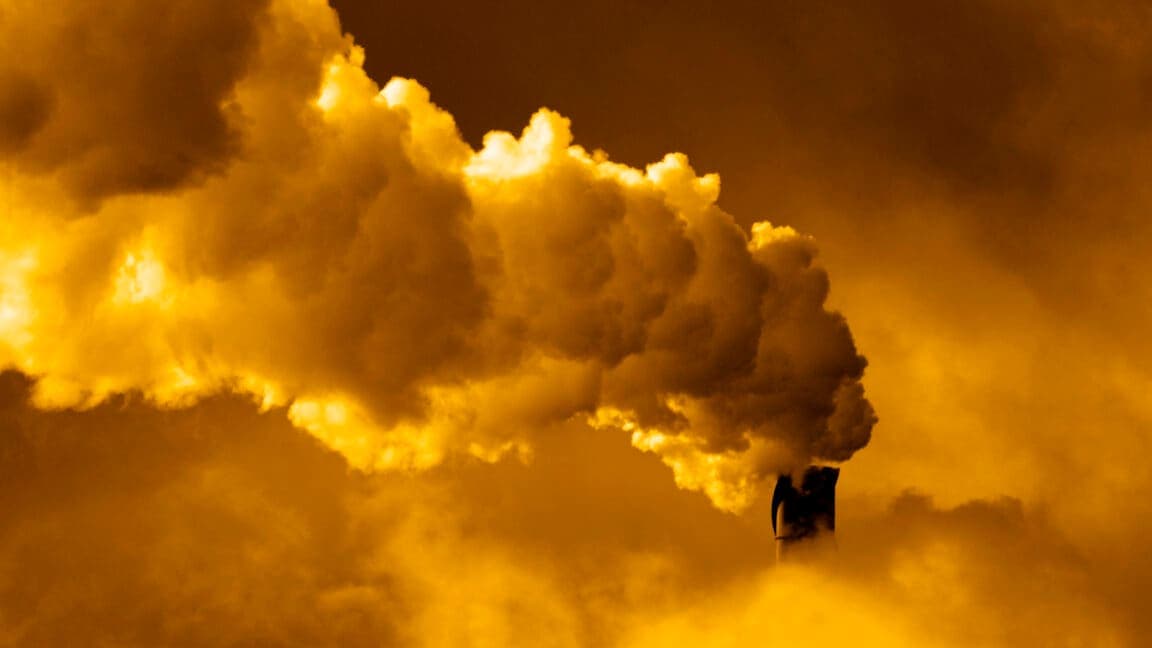 Amazon Powers AI Growth With Natural Gas, Raising Climate Questions