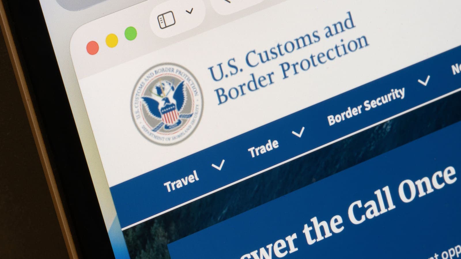 Border Agents Turned Surveillance Tools Into Personal Spyware