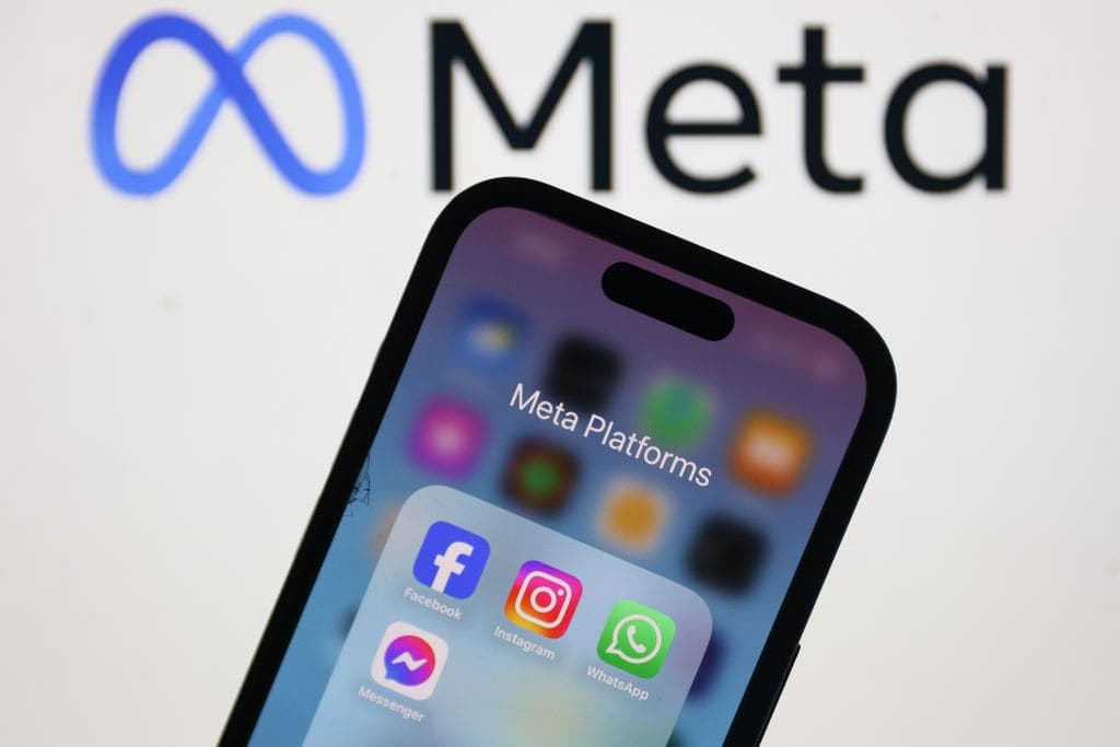 Brussels Orders Meta to Dismantle Infinite Scroll and Autoplay or Face Billion-Dollar Fine