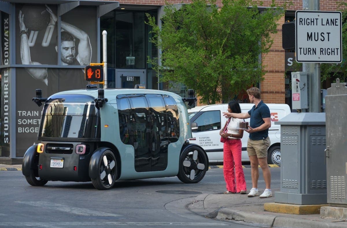 Federal Push, Local Resistance: The Regulatory Whiplash Hitting Autonomous Vehicles