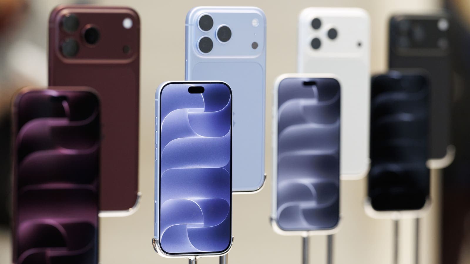 Forensics Firm Claims New Exploit to Bypass iPhone Inactivity Reboot