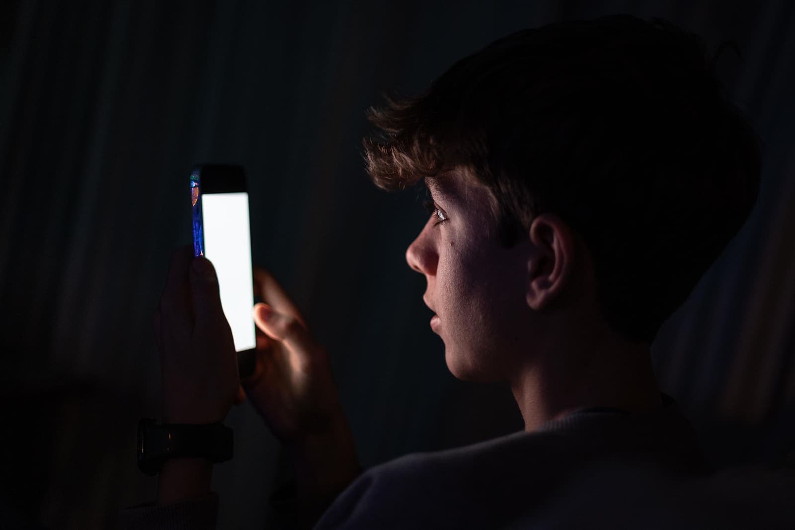 The Hidden Cost of AI Dependence Among Digital Creators