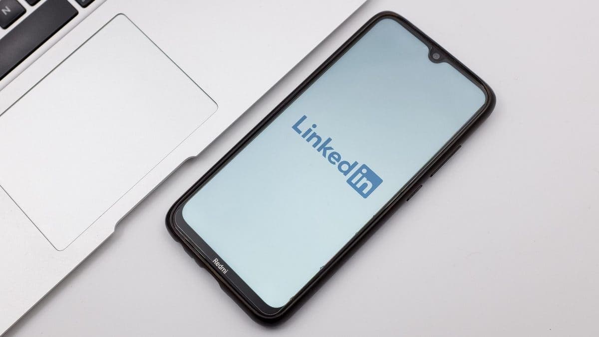 LinkedIn Lets Users Flag Low-Quality AI Content as Platforms Race to Reclaim Authenticity