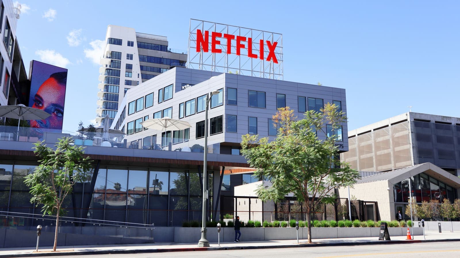 Netflix Cuts 1,000 Roles as Streaming Giant Refocuses Growth Bets