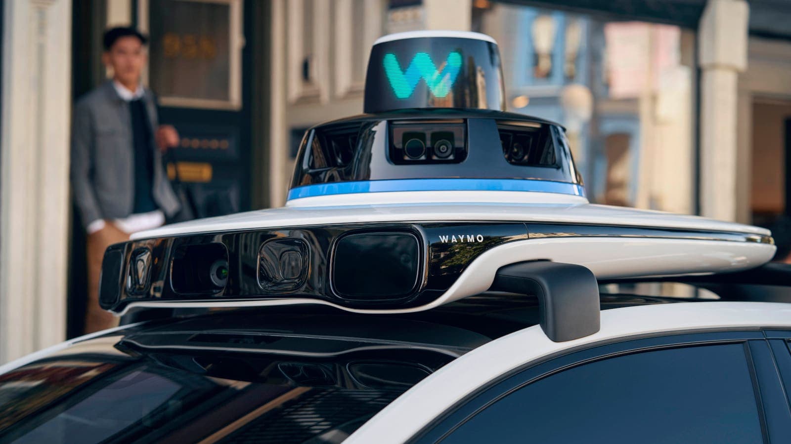 Nevada Opens the Floodgates: 7,000 Paid Robotaxis Coming to Las Vegas