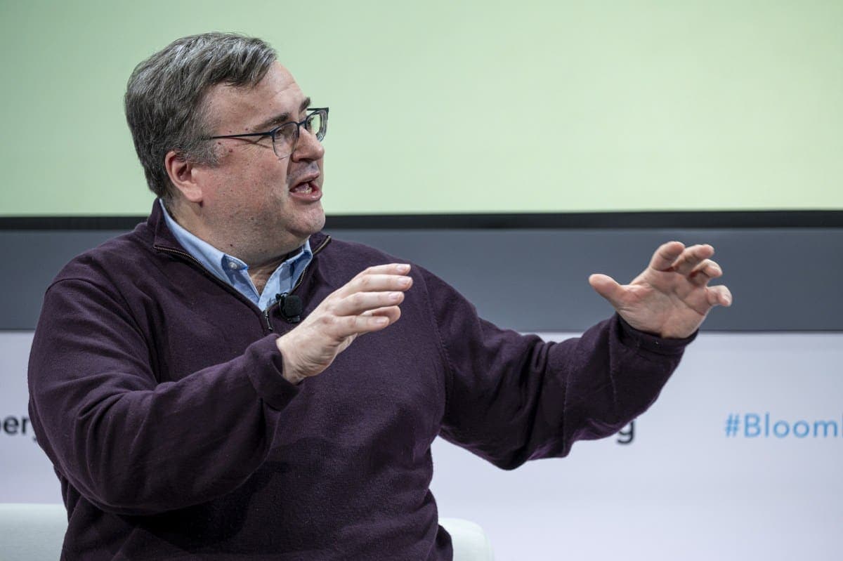 Reid Hoffman and Mark Pincus Back Computer-Use AI Lab Chasing $1 Billion Valuation