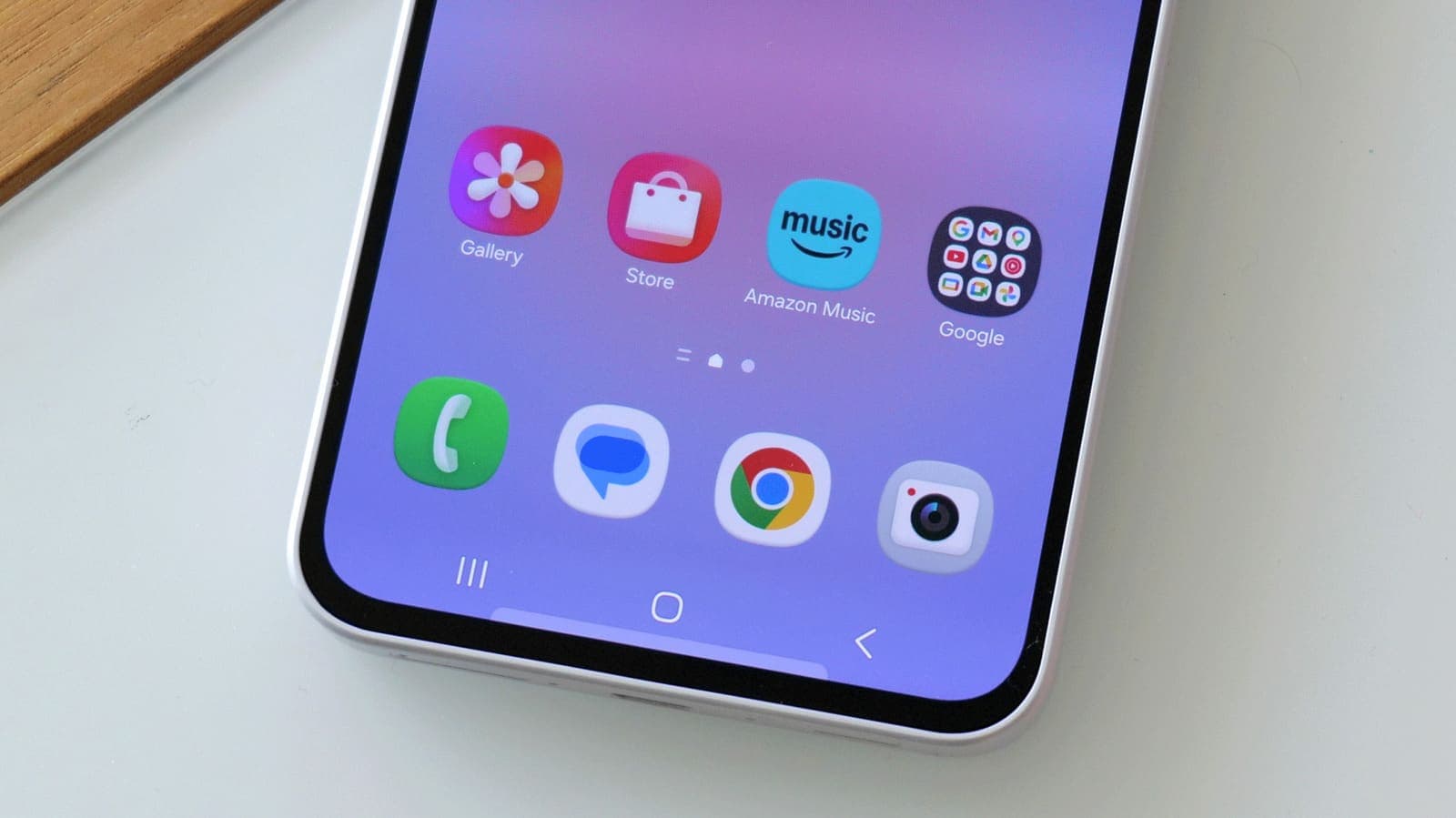 Samsung Adds Amazon Music to Galaxy Bloatware Bundle