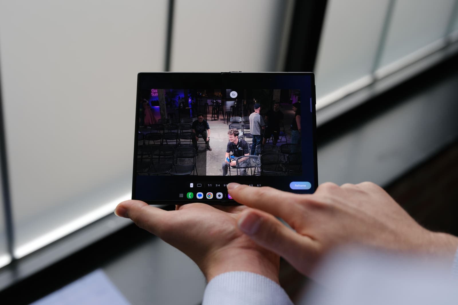 Samsung's Foldable Refresh Bets on AI, Not Hardware