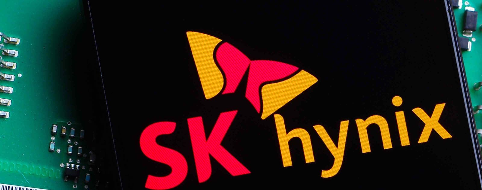 SK Hynix Triples Quarterly Operating Profit on AI Memory Demand