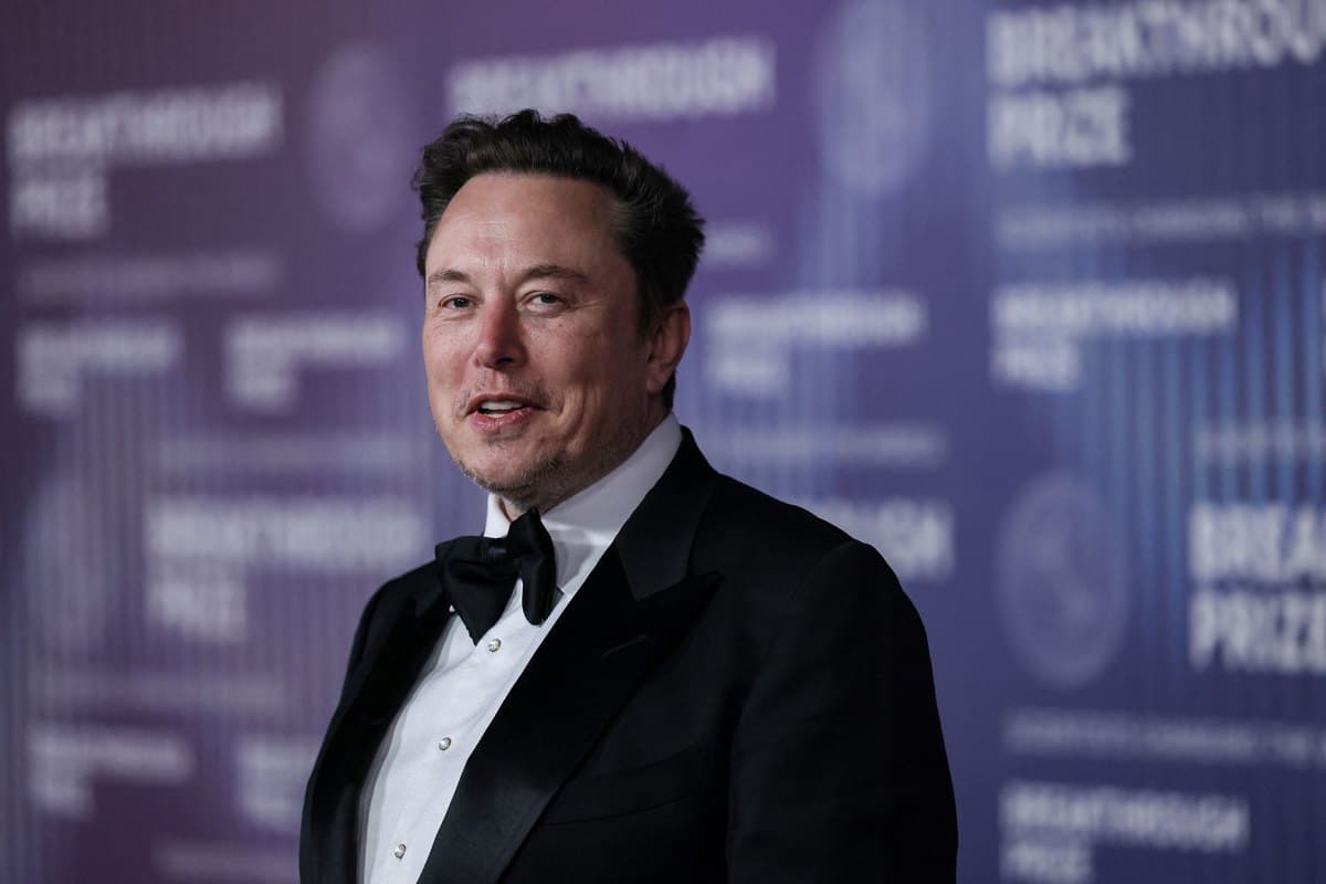 SpaceX IPO Vaults Musk Past $1 Trillion