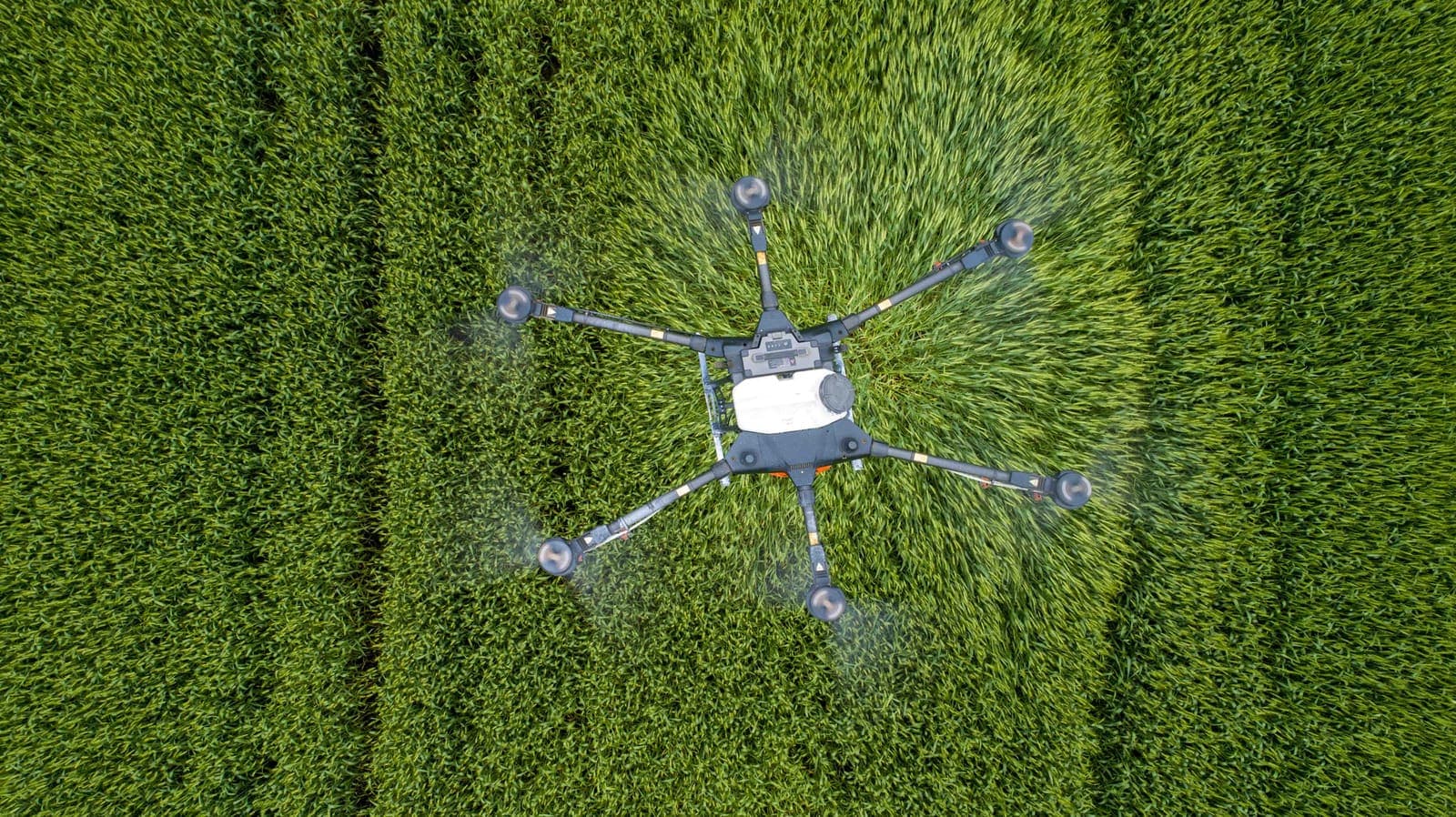 U.S. Imposes 100% Tariff on Industrial Drones as Supply Chain Gaps Widen