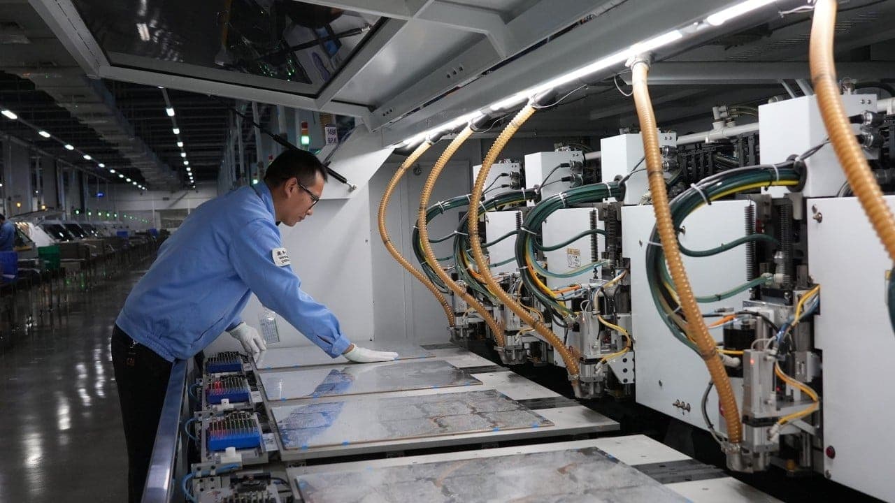 Victory Giant Bets on AI Hardware Boom with New Production Capacity