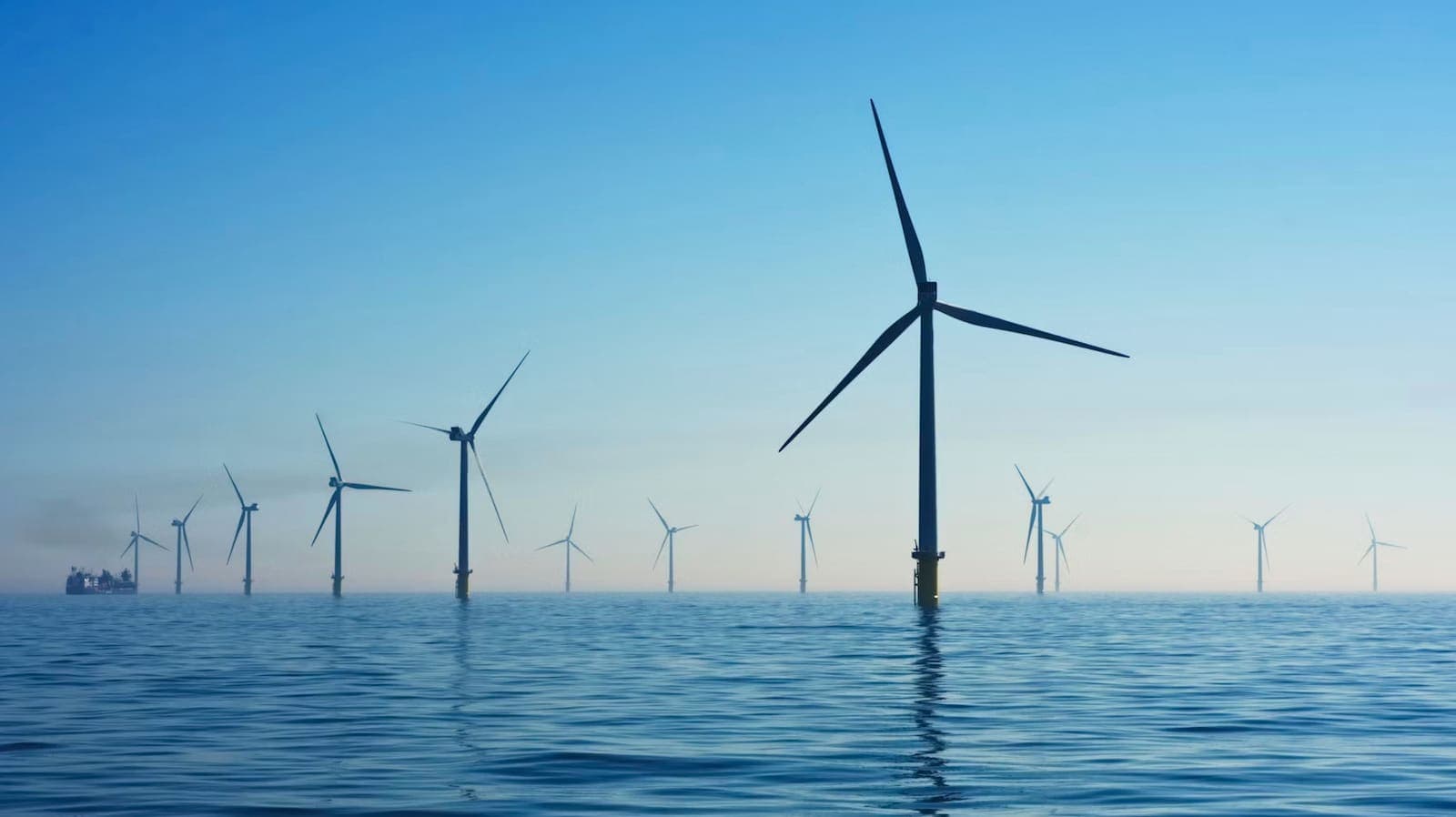 Washington Pays $1.2 Billion to Cancel Wind Leases, Steers Funds to LNG