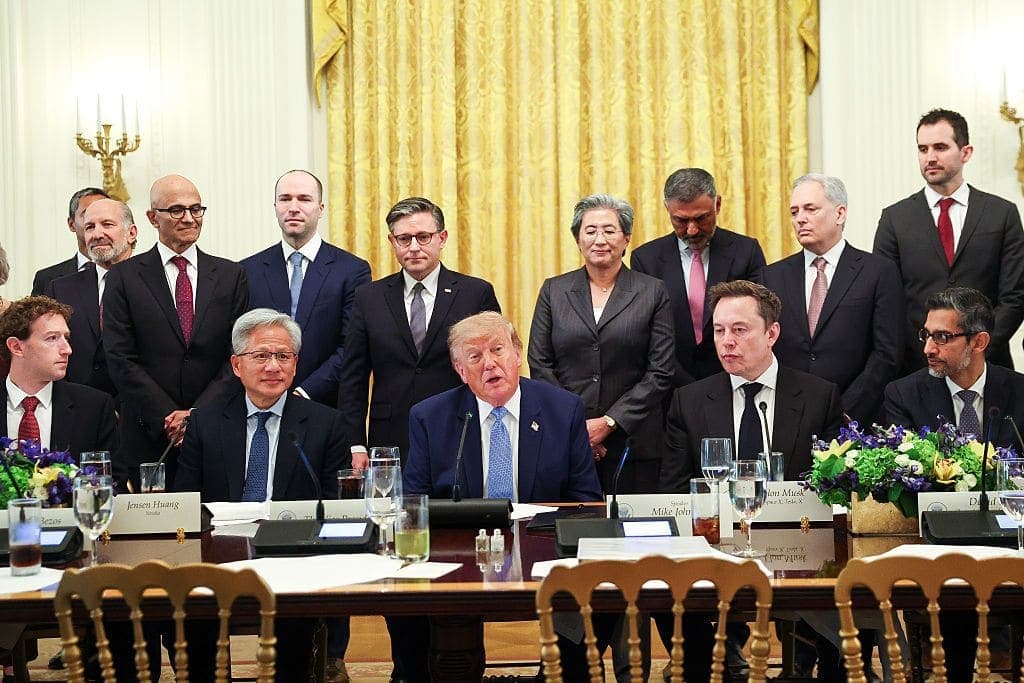 Washington Rebrands AI as "Super Intelligence" in Executive Order