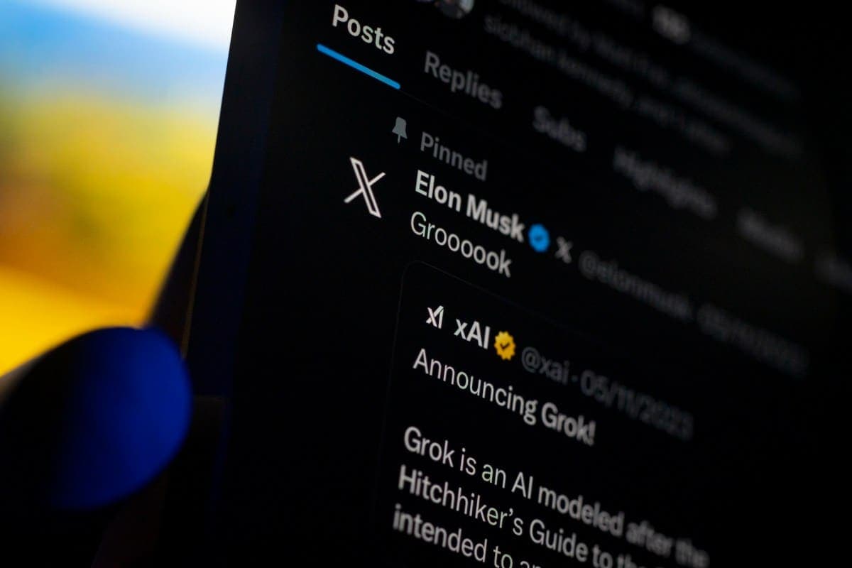 X Adjusts Feed Logic to Surface Mutual Connections in Replies